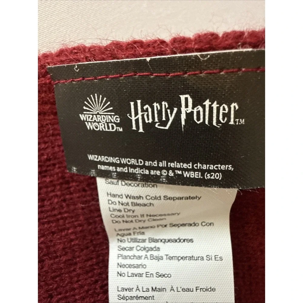 Harry Potter Wizarding World Gryffindor House Scarf Embroidered Crest Striped OS